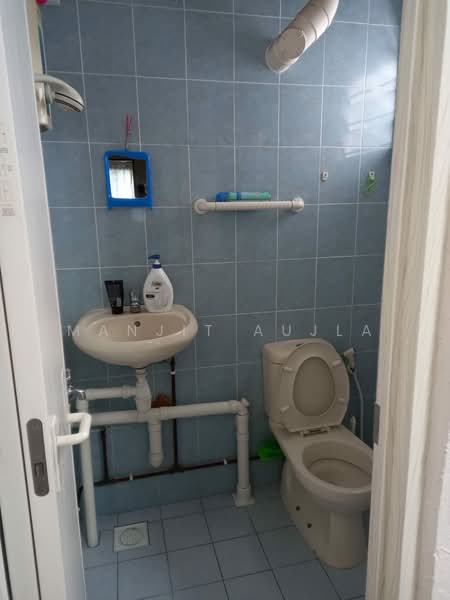 506 West Coast Drive, 506 West Coast Drive, Room Rental, 200 sqft, HDB Flat For Rent, by Manjit Aujla, 23935845 - PropertyGuru.com.sg