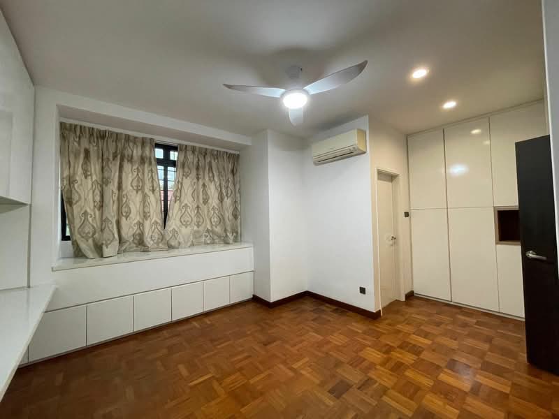 Westpeak Terrace, West Coast Walk, 5 Bedrooms, 3,000 sqft, Terraced House For Rent, by Gary Chong, 23936637 - PropertyGuru.com.sg