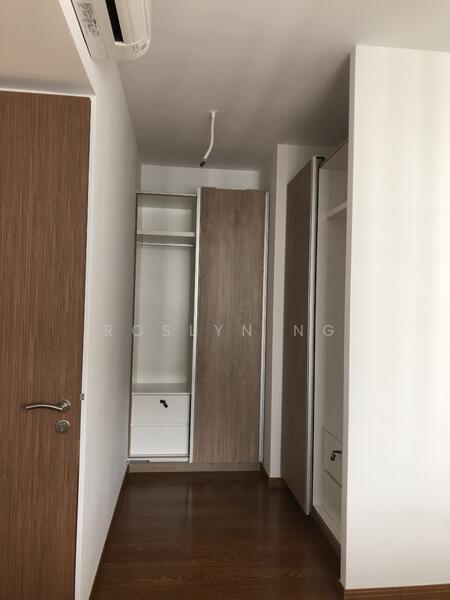 Walk in wardrobe