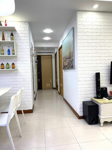 458 Segar Road, 458 Segar Road, 3 Bedrooms, 1,003 sqft, HDB Flat For Sale, by Andy Low Kia Min, 23938496 - PropertyGuru.com.sg