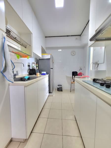 For Rent - 18A Holland Drive