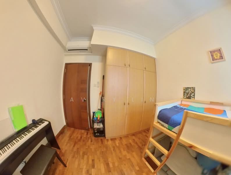 Woodgrove Condo, 8 Woodgrove Drive, 4 Bedrooms, 2,012 sqft, Condominium For Rent, by Avery Lin, 23940294 - Bedroom 2 - PropertyGuru.com.sg