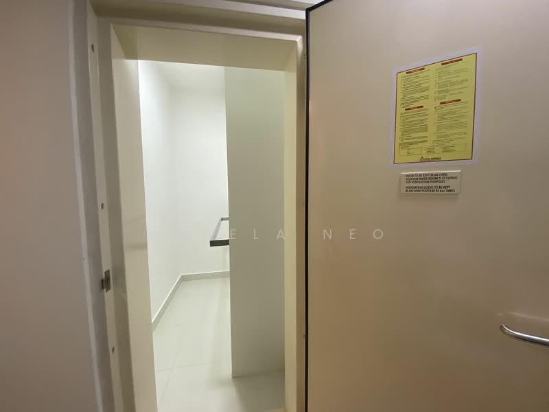Silversea, 48 Marine Parade Road, 2 Bedrooms, 969 sqft, Condominium For Rent, by Angela Neo, 23941330 - Bomb shelter with foldable maids bed  - PropertyGuru.com.sg