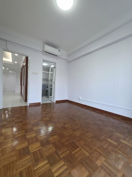 Emerald Park, 6 Indus Road, 3 Bedrooms, 1,174 sqft, Condominium For Rent, by Winnie Law, 23941483 - PropertyGuru.com.sg