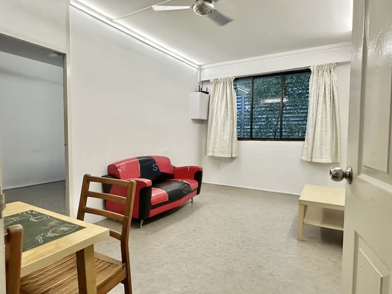 118 Commonwealth Crescent, 118 Commonwealth Crescent, 2 Bedrooms, 645 sqft, HDB Flat For Rent, by Christine Low, 23942328 - PropertyGuru.com.sg