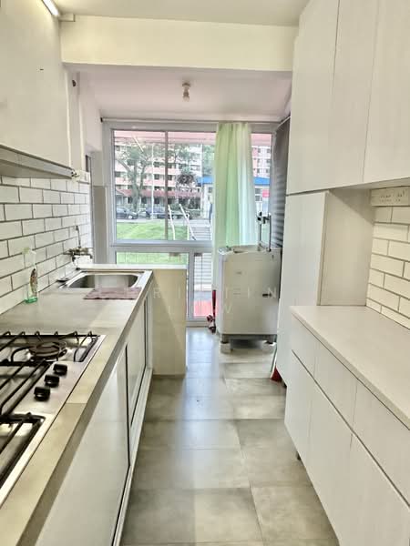 118 Commonwealth Crescent, 118 Commonwealth Crescent, 2 Bedrooms, 645 sqft, HDB Flat For Rent, by Christine Low, 23942328 - PropertyGuru.com.sg