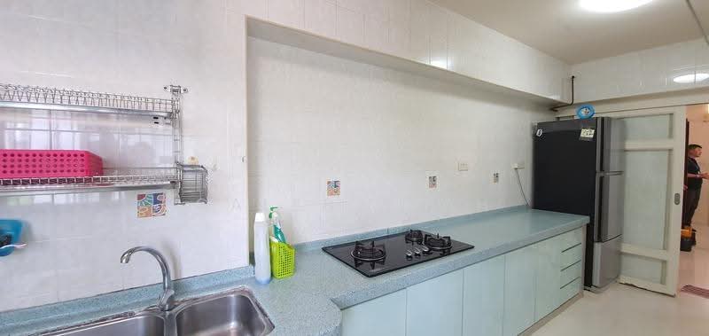384 Bukit Batok West Avenue 5, 384 Bukit Batok West Avenue 5, Dairy Farm / Bukit Panjang / Choa Chu Kang, 3 Bedrooms, 1,270 sqft, HDB Flat For Rent, by Caleb Seah, 23943133 - PropertyGuru.com.sg
