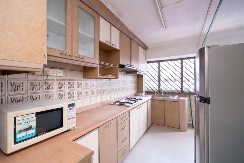 3 Queen's Road, 3 Queen's Road, Tanglin / Holland / Bukit Timah, Room Rental, 30 sqft, HDB Flat For Rent, by Cavin Wong, 23944729 - PropertyGuru.com.sg