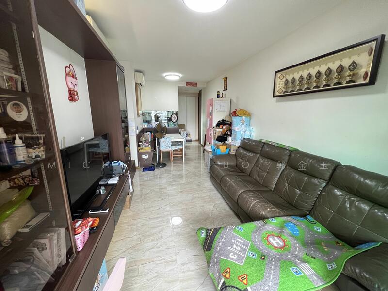 Kingsford Waterbay Condominium For Sale at S$ 1,200,000 | PropertyGuru Singapore