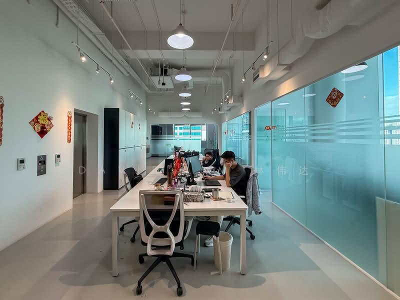 Oxley Tower, 138 Robinson Road, 1,162 sqft, Office For Sale, by David Lim 林伟达, 23944987 - CommercialGuru.com.sg
