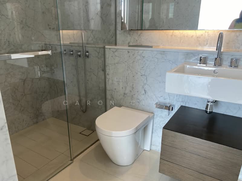 Scotts Square, 6 Scotts Road, 1 Bedroom, 635 sqft, Apartment For Rent, by Caron Choo, 23945359 - PropertyGuru.com.sg