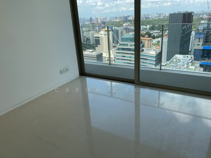 Scotts Square, 6 Scotts Road, 1 Bedroom, 635 sqft, Apartment For Rent, by Caron Choo, 23945359 - PropertyGuru.com.sg