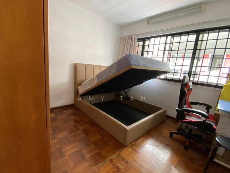 446 Hougang Avenue 8, 446 Hougang Avenue 8, Hougang / Punggol / Sengkang, Room Rental, 200 sqft, HDB Flat For Rent, by Amy Tan, 23948752 - PropertyGuru.com.sg