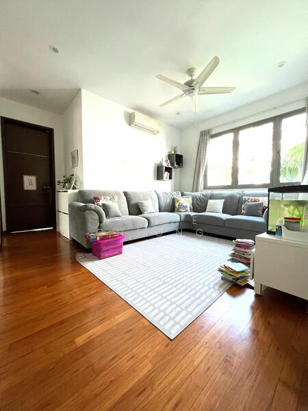 Serangoon Garden Estate, Chartwell Drive, 6 Bedrooms, 4,800 sqft, Semi-Detached House For Rent, by Kriste Cheong, 23950937 - PropertyGuru.com.sg