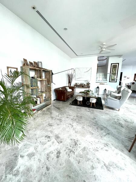 Serangoon Garden Estate, Chartwell Drive, 6 Bedrooms, 4,800 sqft, Semi-Detached House For Rent, by Kriste Cheong, 23950937 - PropertyGuru.com.sg