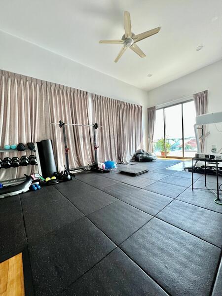 Serangoon Garden Estate, Chartwell Drive, 6 Bedrooms, 4,800 sqft, Semi-Detached House For Rent, by Kriste Cheong, 23950937 - PropertyGuru.com.sg
