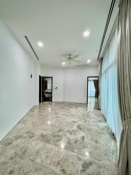 Serangoon Garden Estate, Chartwell Drive, 6 Bedrooms, 4,800 sqft, Semi-Detached House For Rent, by Kriste Cheong, 23950937 - PropertyGuru.com.sg