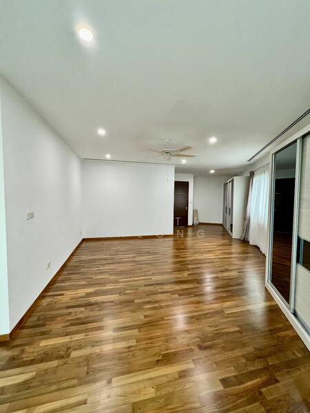 Serangoon Garden Estate, Chartwell Drive, 6 Bedrooms, 4,800 sqft, Semi-Detached House For Rent, by Kriste Cheong, 23950937 - PropertyGuru.com.sg