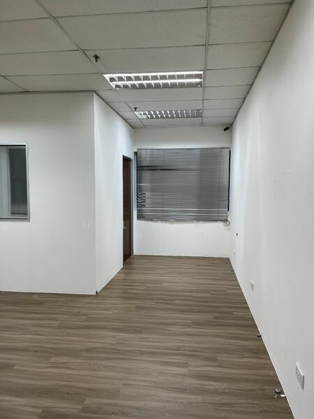 Alpha Building, 45 Kallang Pudding Road, 420 sqft, Light Industrial (B1) For Rent, by Helen Ma Lihong, 23951478 - CommercialGuru.com.sg