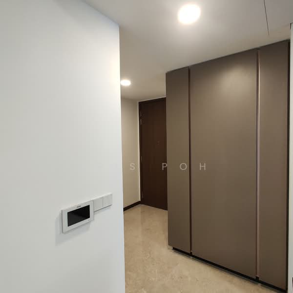 Royalgreen, 2B Anamalai Avenue, 3 Bedrooms, 1,066 sqft, Condominium For Rent, by Kris Poh, 23951828 - PropertyGuru.com.sg