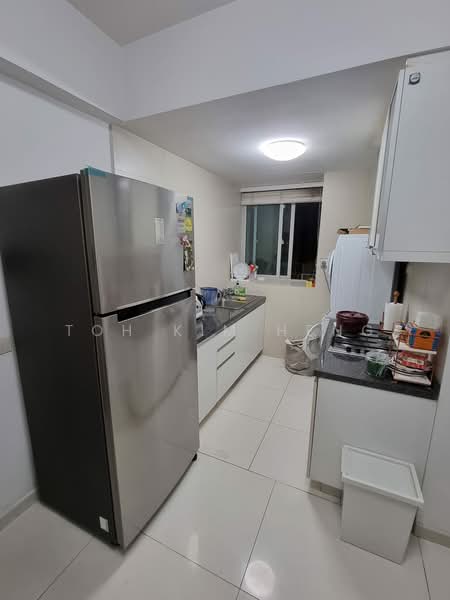 The Metropolitan Condominium Condominium For Sale at S$ 1,520,000 | PropertyGuru Singapore