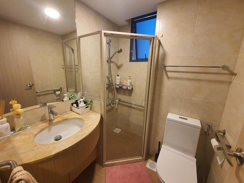 Blue Horizon, 21 West Coast Crescent, Room Rental, 106 sqft, Condominium For Rent, by Nic Ee, 23953742 - PropertyGuru.com.sg