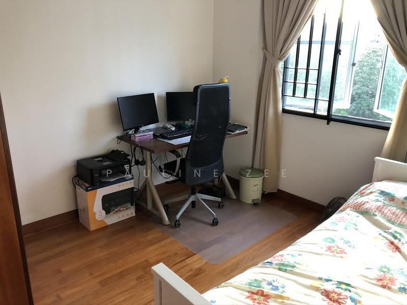 Springdale Condo, 51 Hindhede Walk, Clementi Park / Upper Bukit Timah, 3 Bedrooms, 1,200 sqft, Condominium For Rent, by Pauline Zee, 23955696 - PropertyGuru.com.sg