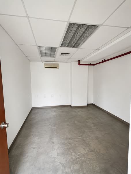 Pantech Business Hub, 196 Pandan Loop, 1,367 sqft, Factory / Workshop (B2) For Rent, by Sheryl Neo, 23956601 - CommercialGuru.com.sg