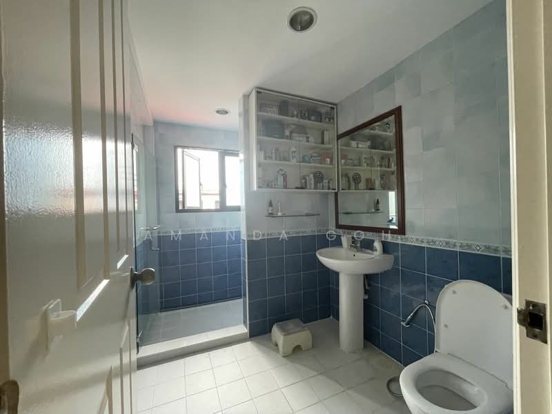The Springfield, Chempaka Kuning Link, 4 Bedrooms, 2,530 sqft, Terraced House For Sale, by Amanda Goh, 23957165 - PropertyGuru.com.sg