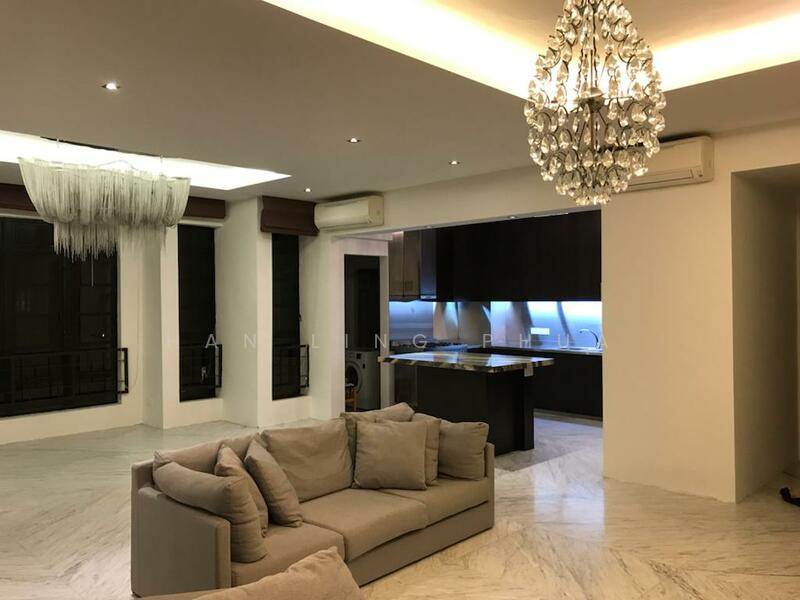 Pinewood Gardens, 21 Balmoral Park, Tanglin / Holland / Bukit Timah, 3 Bedrooms, 1,647 sqft, Condominium For Sale, by Han Ling Phua, 23957752 - PropertyGuru.com.sg