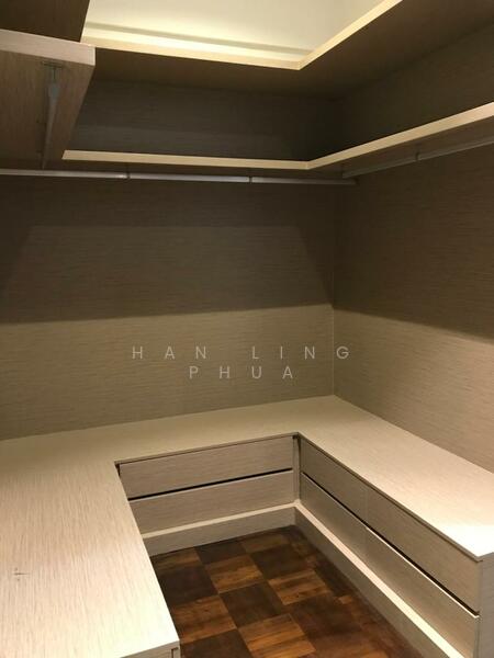 Pinewood Gardens, 21 Balmoral Park, Tanglin / Holland / Bukit Timah, 3 Bedrooms, 1,647 sqft, Condominium For Sale, by Han Ling Phua, 23957752 - PropertyGuru.com.sg