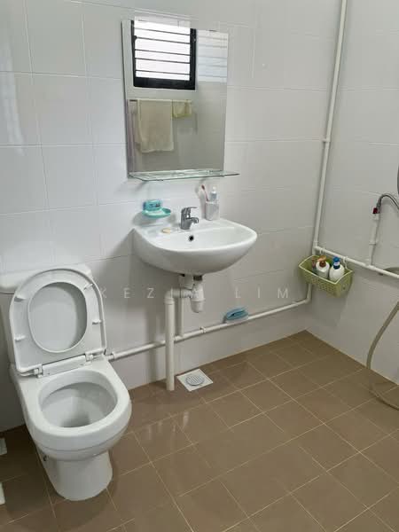 241 Tampines Street 21, 241 Tampines Street 21, 2 Bedrooms, 800 sqft, HDB Flat For Rent, by Kezia Lim, 23957855 - PropertyGuru.com.sg