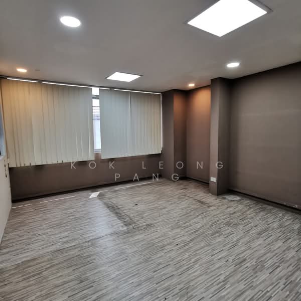 Mega@Woodlands, 39 Woodlands Close, 1,819 sqft, Light Industrial (B1) For Sale, by Kok Leong Pang, 23958028 - CommercialGuru.com.sg