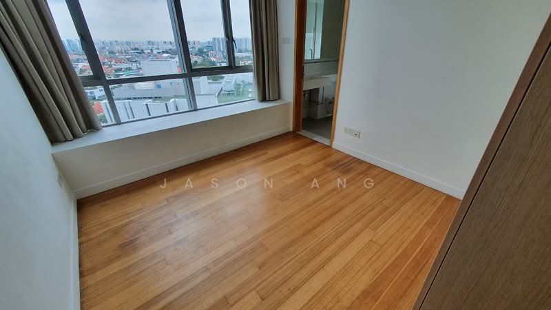 One Amber, 3 Amber Gardens, 4 Bedrooms, 1,658 sqft, Condominium For Rent, by Jason Ang, 23959034 - Junior master - PropertyGuru.com.sg