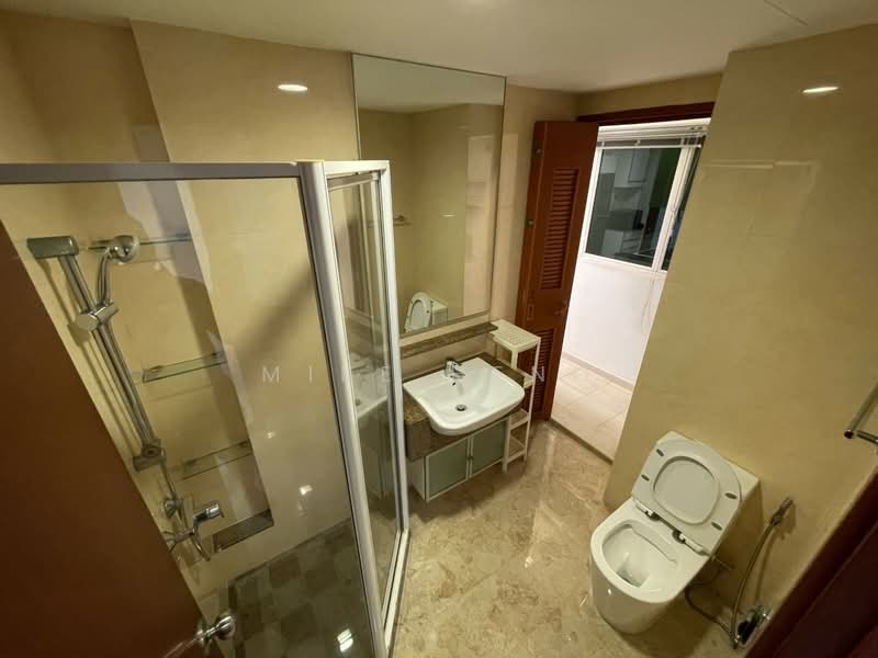 Cote D'Azur, 66 Marine Parade Road, 2 Bedrooms, 1,152 sqft, Condominium For Rent, by Mike Heng, 23959124 - Common Bathroom - PropertyGuru.com.sg
