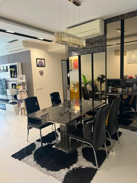 Waterfront Gold, 750 Bedok Reservoir Road, 3 Bedrooms, 1,292 sqft, Condominium For Rent, by Priti Khatwani, 23959811 - PropertyGuru.com.sg