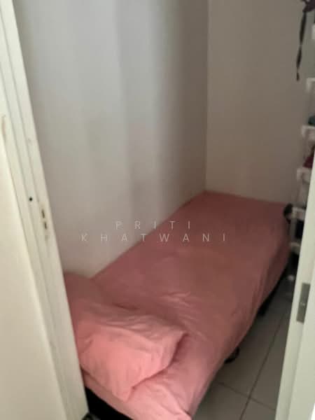 Waterfront Gold, 750 Bedok Reservoir Road, 3 Bedrooms, 1,292 sqft, Condominium For Rent, by Priti Khatwani, 23959811 - PropertyGuru.com.sg