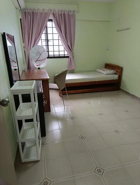 162 Bukit Batok Street 11, 162 Bukit Batok Street 11, Dairy Farm / Bukit Panjang / Choa Chu Kang, Room Rental, 200 sqft, HDB Flat For Rent, by Angie Lee, 23960536 - PropertyGuru.com.sg