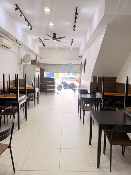 New Fully Fitted Restaurant at Pasir Panjang Road, Pasir Panjang Road, 1,551 sqft, Food & Beverage For Rent, by Tony Eyu, 23960994 - CommercialGuru.com.sg
