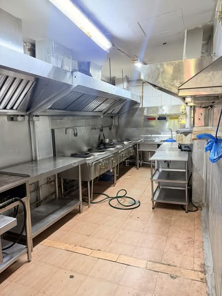 New Fully Fitted Restaurant at Pasir Panjang Road, Pasir Panjang Road, 1,551 sqft, Food & Beverage For Rent, by Tony Eyu, 23960994 - CommercialGuru.com.sg
