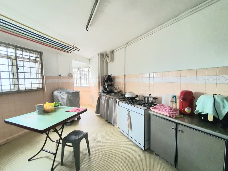 662 Buffalo Road, 662 Buffalo Road, 3 Bedrooms, 979 sqft, HDB Flat For Sale, by Adriel Chan, 23961143 - PropertyGuru.com.sg