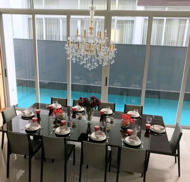 Beautiful Bungalow for Rent, , 6 Bedrooms, 7,670 sqft, Bungalow House For Rent, by Li Rong Teh, 23963147 - PropertyGuru.com.sg