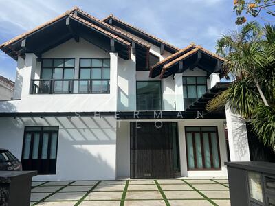 For Sale - Waterfront Villa @ Ocean Drive