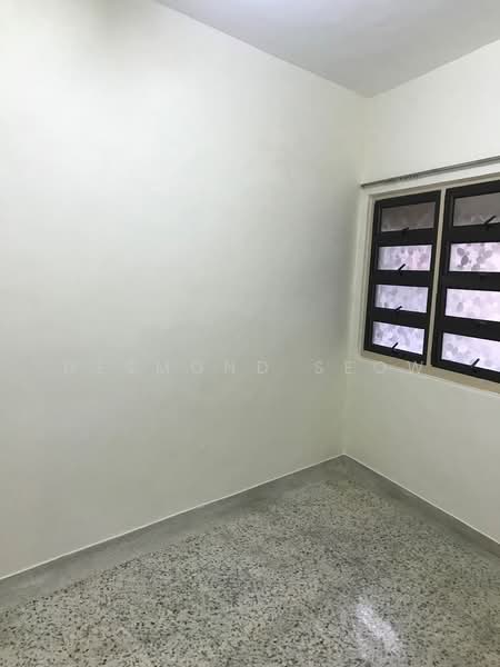 Maju Avenue, Maju Avenue, Hougang / Punggol / Sengkang, 3 Bedrooms, 1,000 sqft, Shophouse For Rent, by Desmond Seow, 23964911 - PropertyGuru.com.sg