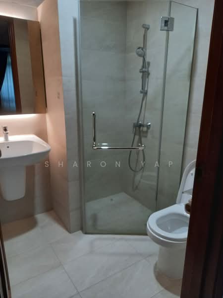 The Blossomvale, 900 Dunearn Road, 3 Bedrooms, 1,753 sqft, Condominium For Rent, by Sharon Yap, 23965347 - Common toilet - PropertyGuru.com.sg