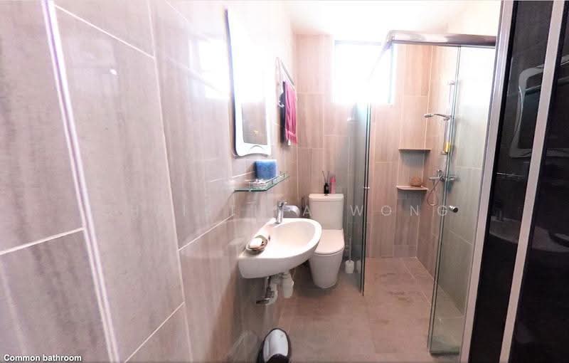 Tanglin Regency, 383 Tanglin Road, Tanglin / Holland / Bukit Timah, 3 Bedrooms, 1,098 sqft, Condominium For Rent, by Christina Wong, 23966075 - PropertyGuru.com.sg