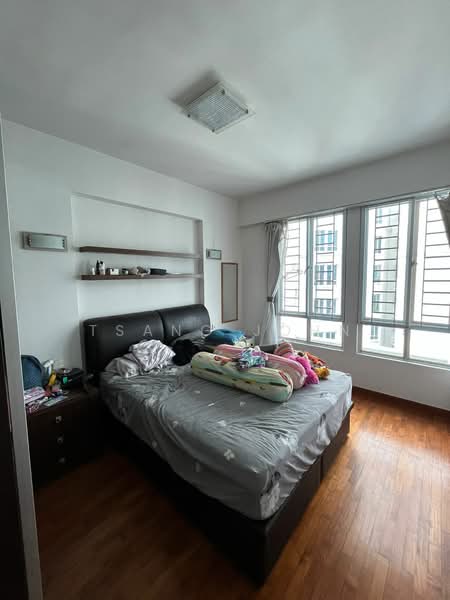 Northoaks, 20 Woodlands Cresent, 2 Bedrooms, 1,055 sqft, Condominium For Rent, by Tsang John, 23966356 - PropertyGuru.com.sg