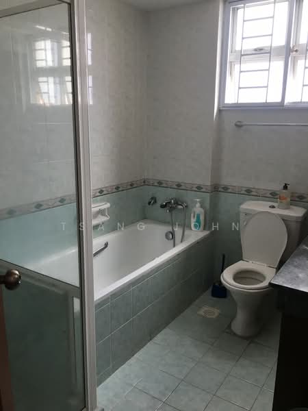 Northoaks, 20 Woodlands Cresent, 2 Bedrooms, 1,055 sqft, Condominium For Rent, by Tsang John, 23966356 - PropertyGuru.com.sg