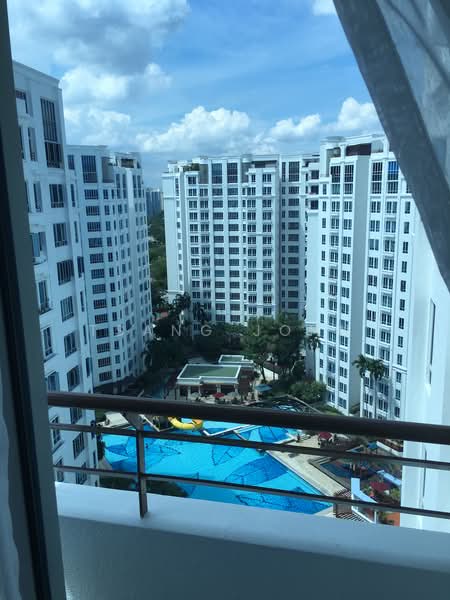 Northoaks, 20 Woodlands Cresent, 2 Bedrooms, 1,055 sqft, Condominium For Rent, by Tsang John, 23966356 - PropertyGuru.com.sg