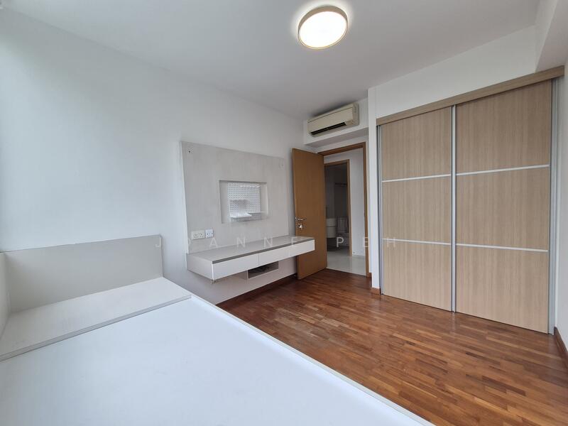 For Rent - The Quartz